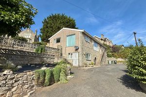 Plenty of Parking- click for photo gallery